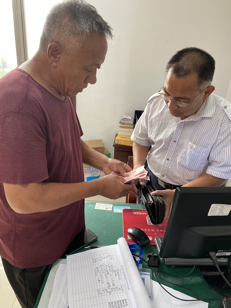 失主掏錢聊表謝意被拒.JPG