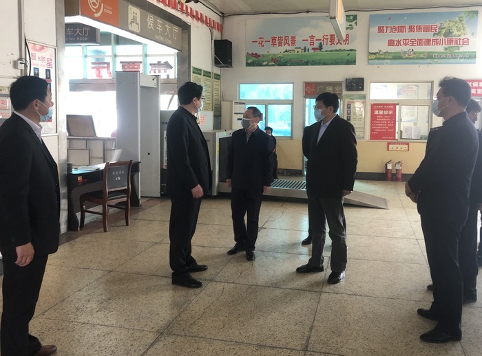交通控股集團黨委書記、董事長劉永能來灌南公司督查工作 (2).JPG