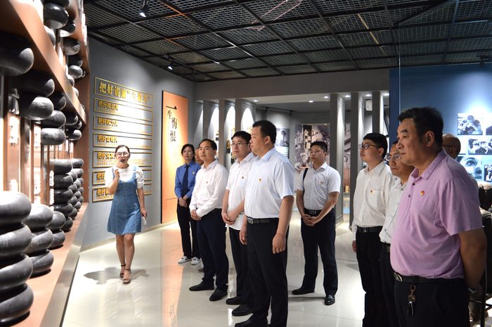 參觀黨風(fēng)廉政教育基地 (5).JPG