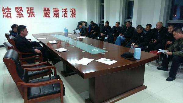 金盛公交公司組織開展駕駛員公交安全、服務(wù)經(jīng)驗(yàn)分享會(huì)，提升公交服務(wù)水平.jpg