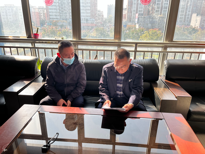 1025 連汽灌云公司扎實(shí)開展廉政約談，筑牢廉潔自律防線--李娜 (2).png